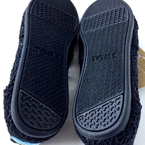 New TOMS ‘Classic' Crochet Slip-On (Women) - Picture 7 of 8